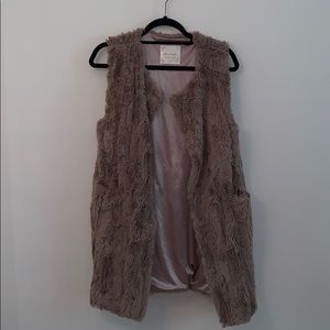 Altered state brown fuzzy vest